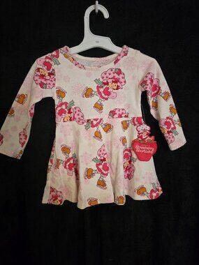 Strawberry Shortcake Skating Dress – NWT – Sizes 12M & 18M